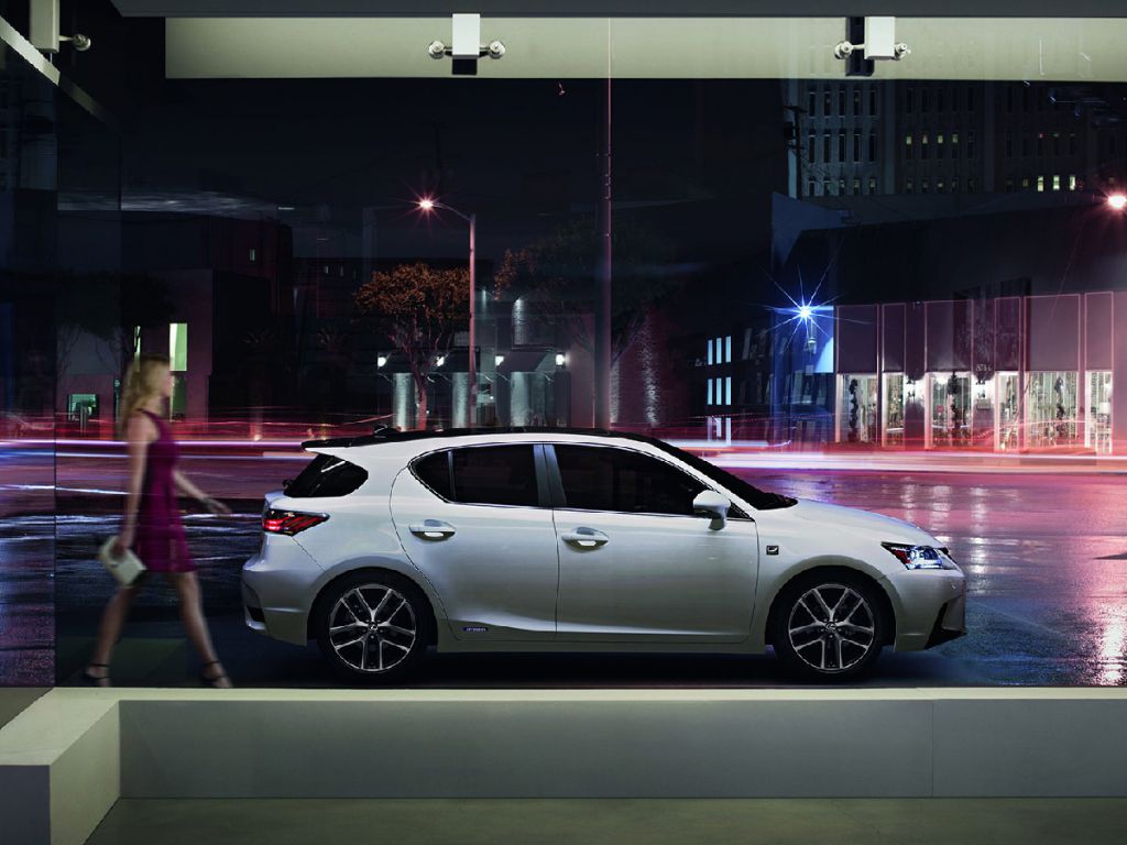 Lexus CT 200h