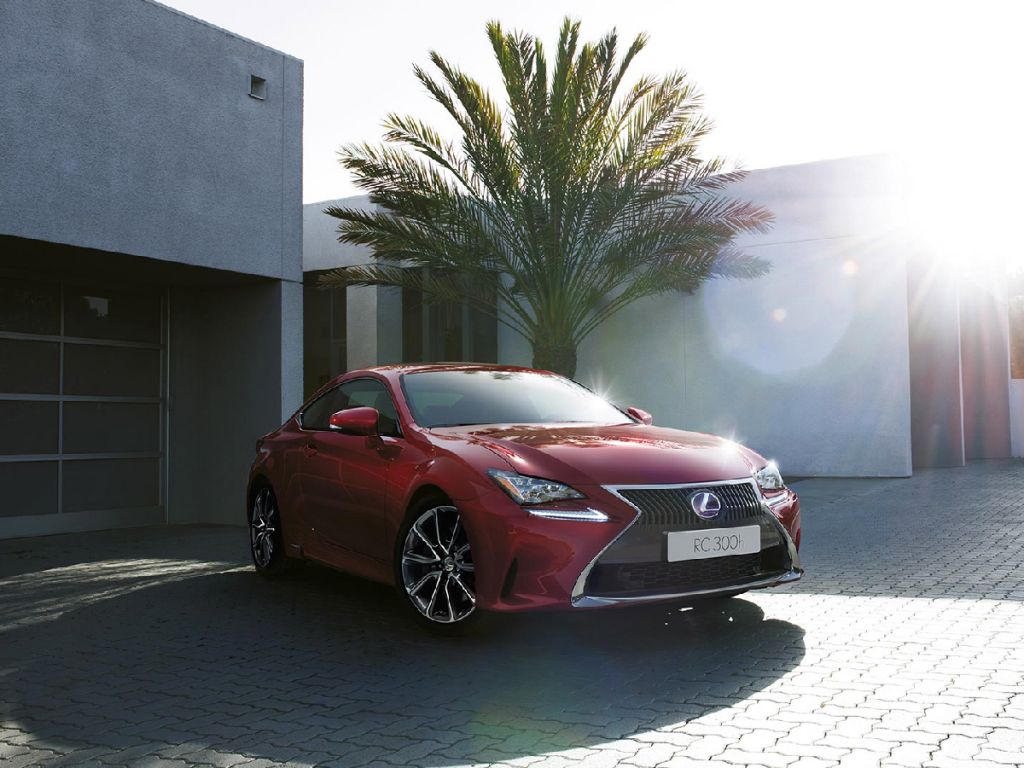 Lexus RC
