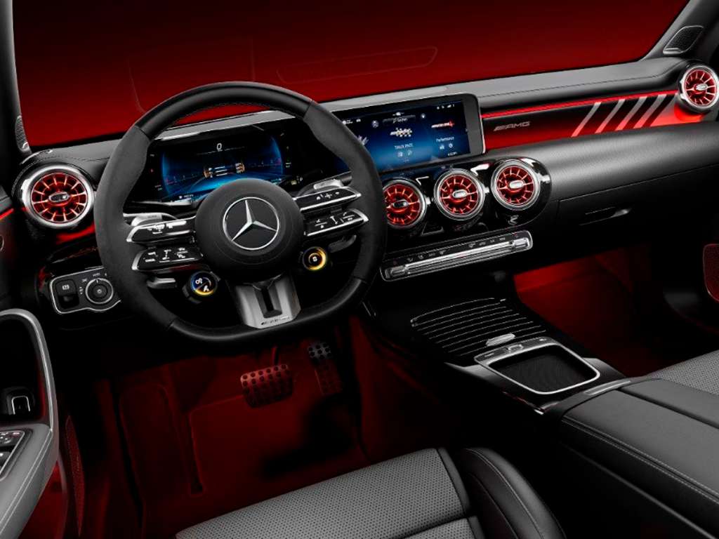 Galería de fotos del Mercedes Benz NUEVO AMG CLA COUPÉ (4)