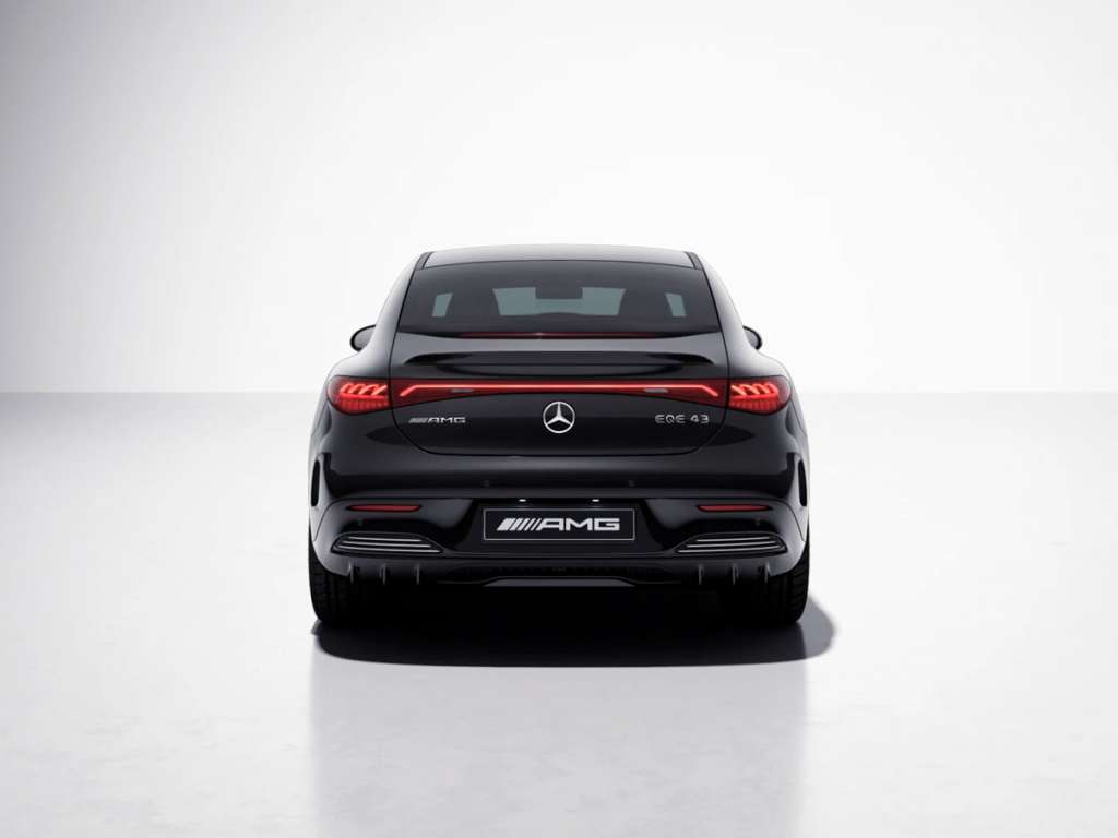 Galería de fotos del Mercedes Benz NUEVO AMG EQE (3)