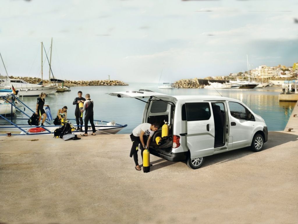 Nissan NV200