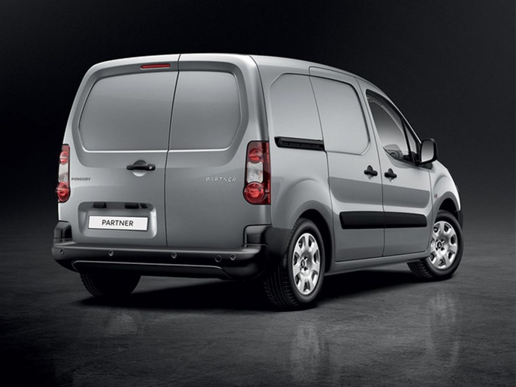 PEUGEOT Novo Partner Furgão