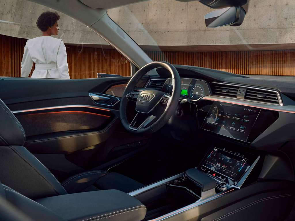 Audi Novo Q8 Sportback e-tron