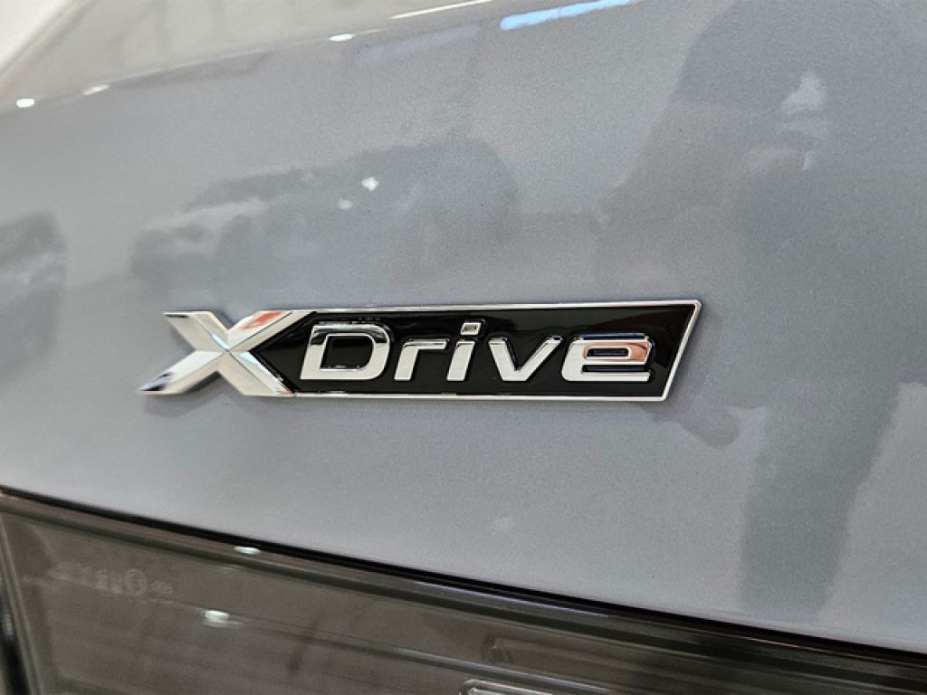 BMW Serie 3 320d xDrive Touring 140 kW (190 CV)