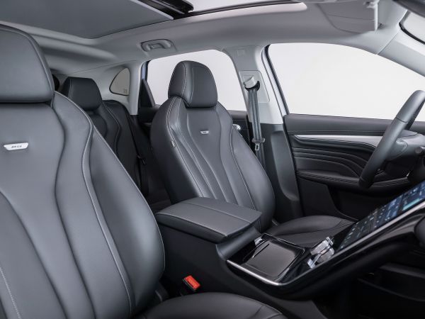 MG  BEV 70KWH COMFORT 180 5P