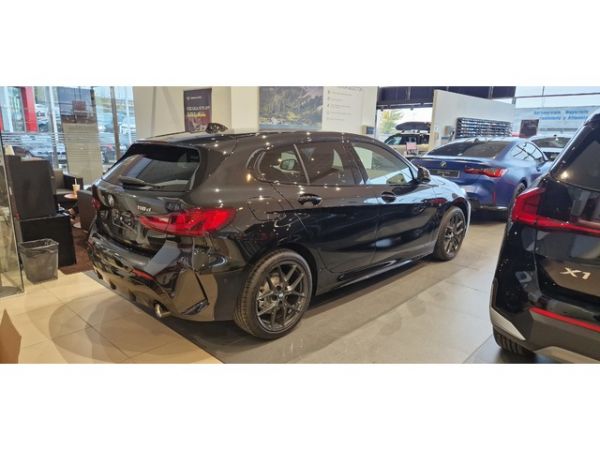 BMW  118d Business 110 kW (150 CV)