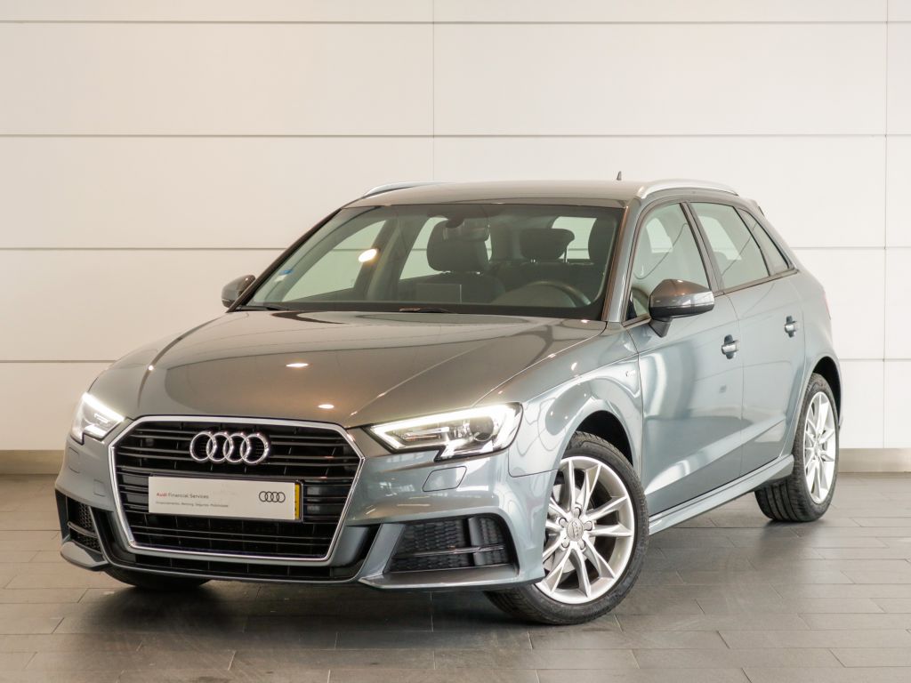 Audi A3 1.6 TDI 116cv S-Line segunda m&atilde;o Setúbal