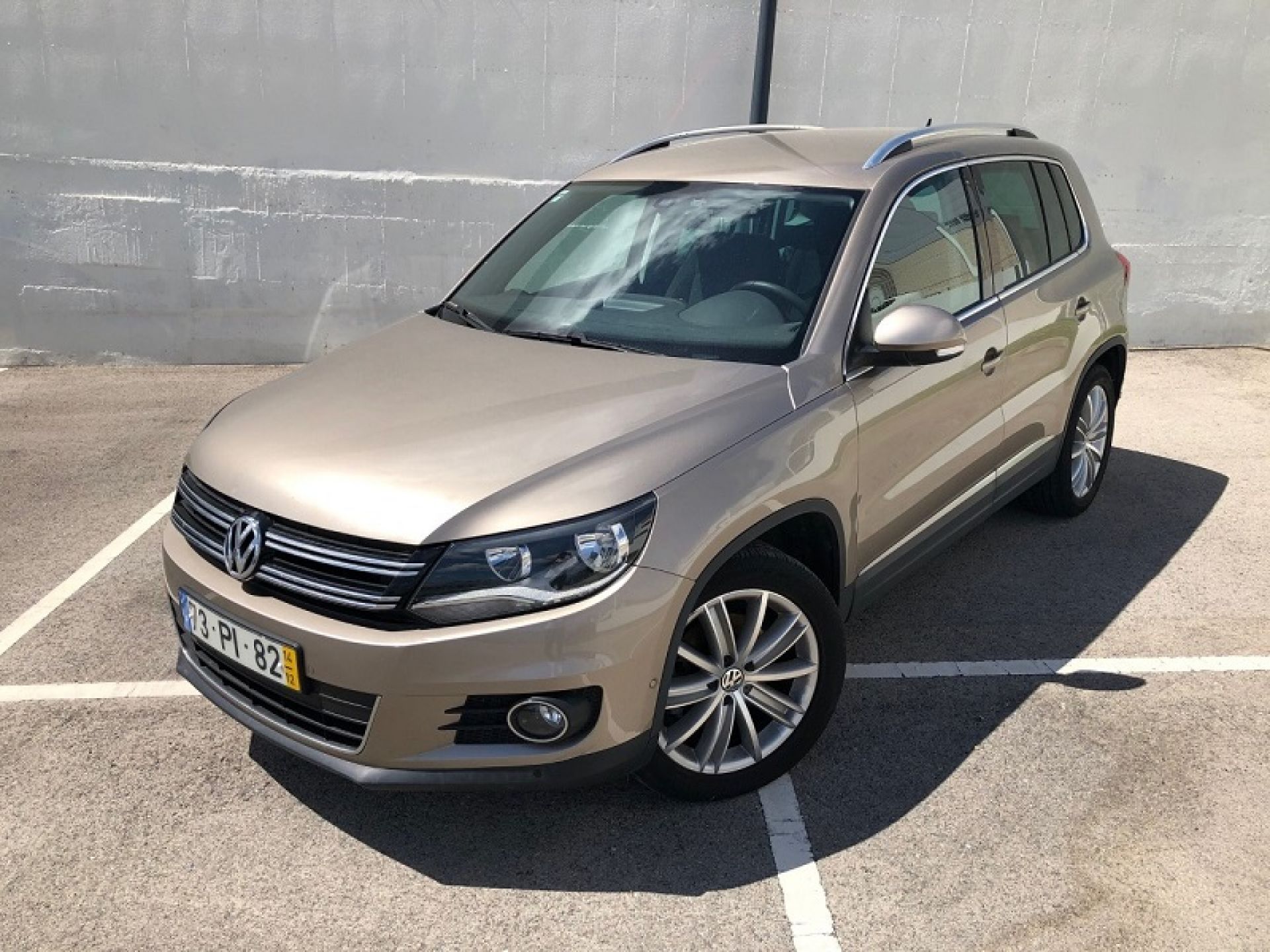 Volkswagen Tiguan 1.4 TSI 122cv BlueMotion SPORT 4X2 usado (Faro) Volkswagen Tiguan 1.4 TSI 122cv BlueMotion SPORT 4X2 segunda mão Faro