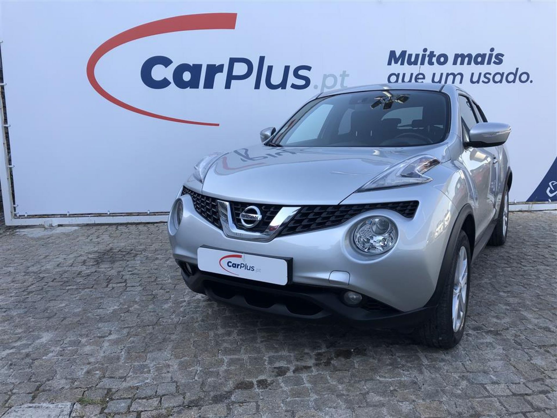 Nissan JUKE 1.5dCi N-Tec segunda m&atilde;o Lisboa