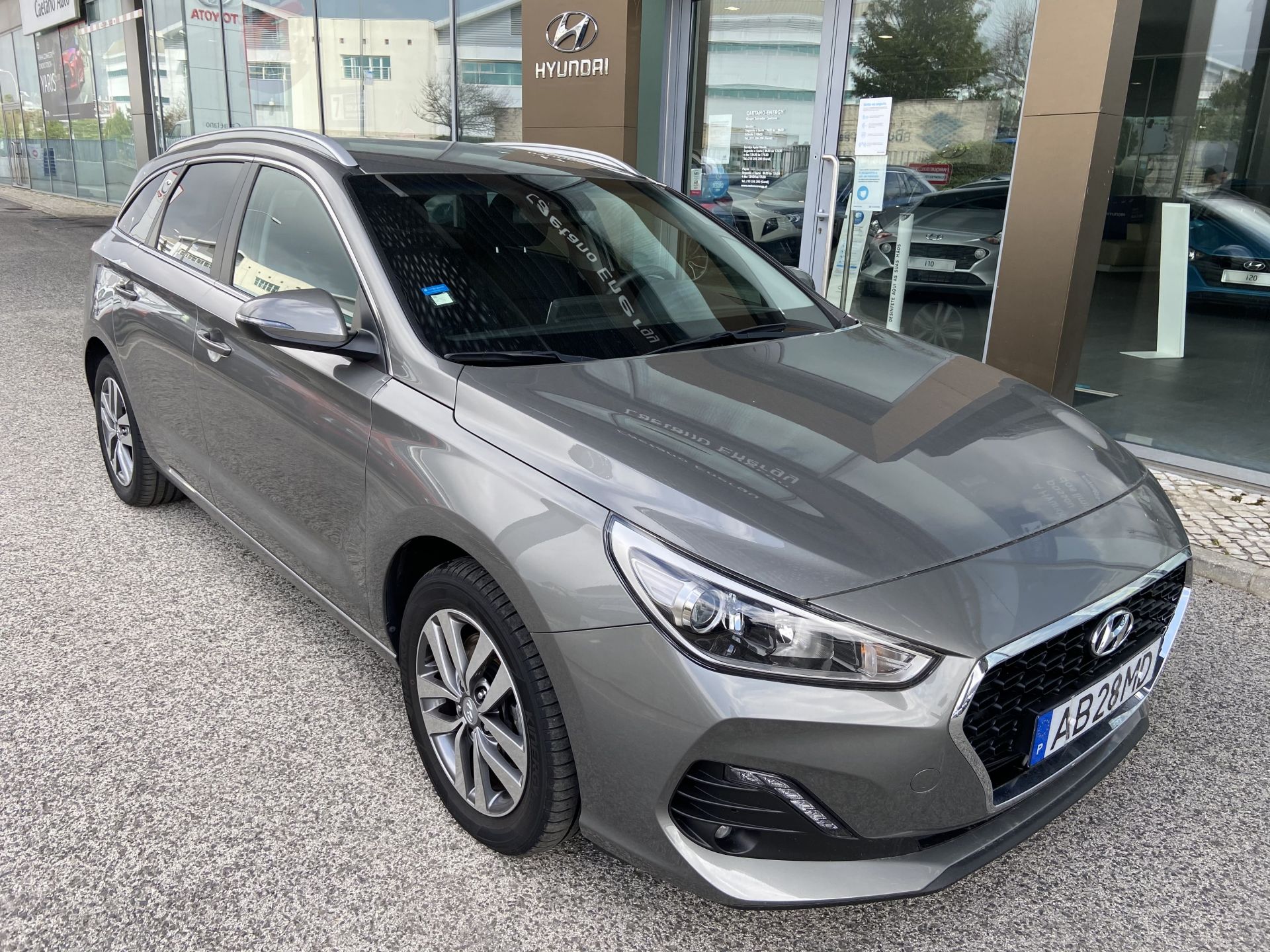 Hyundai i30 SW 1.6 CRDi Style + Navi MY19'5 usada Lisboa