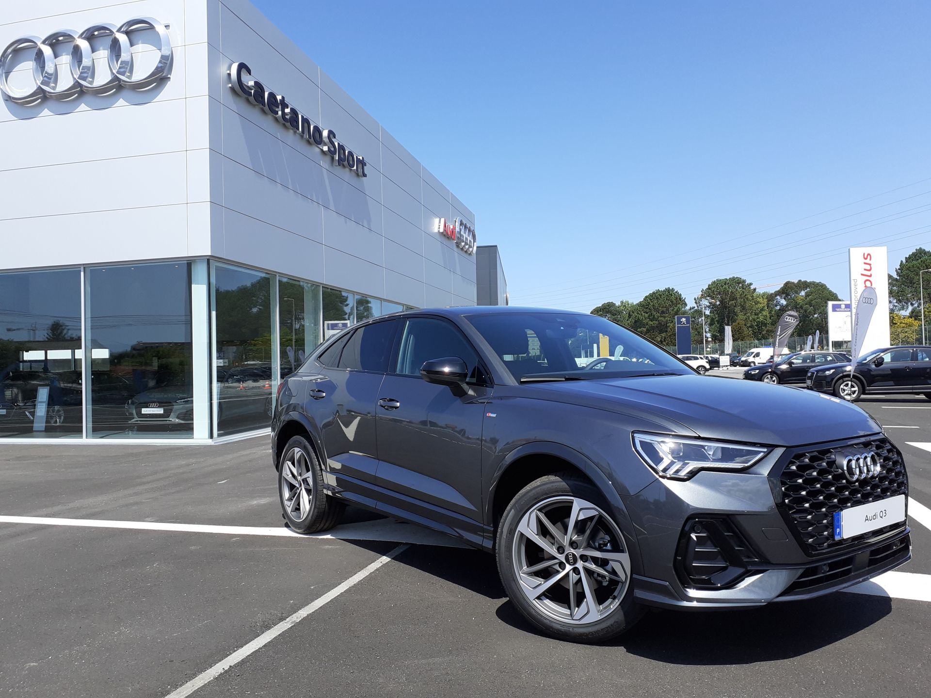 Audi Q3 Sportback de Segunda Mão 2021 1000 km 🥇