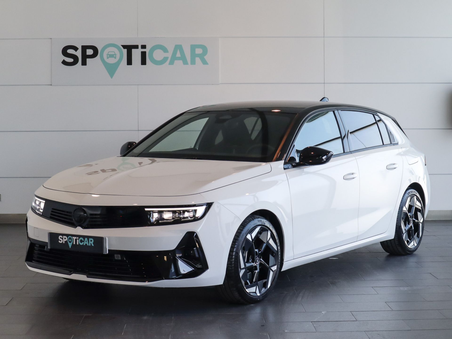 Opel Astra 1.6T GSe PHEV 225cv CAE8 - 2023