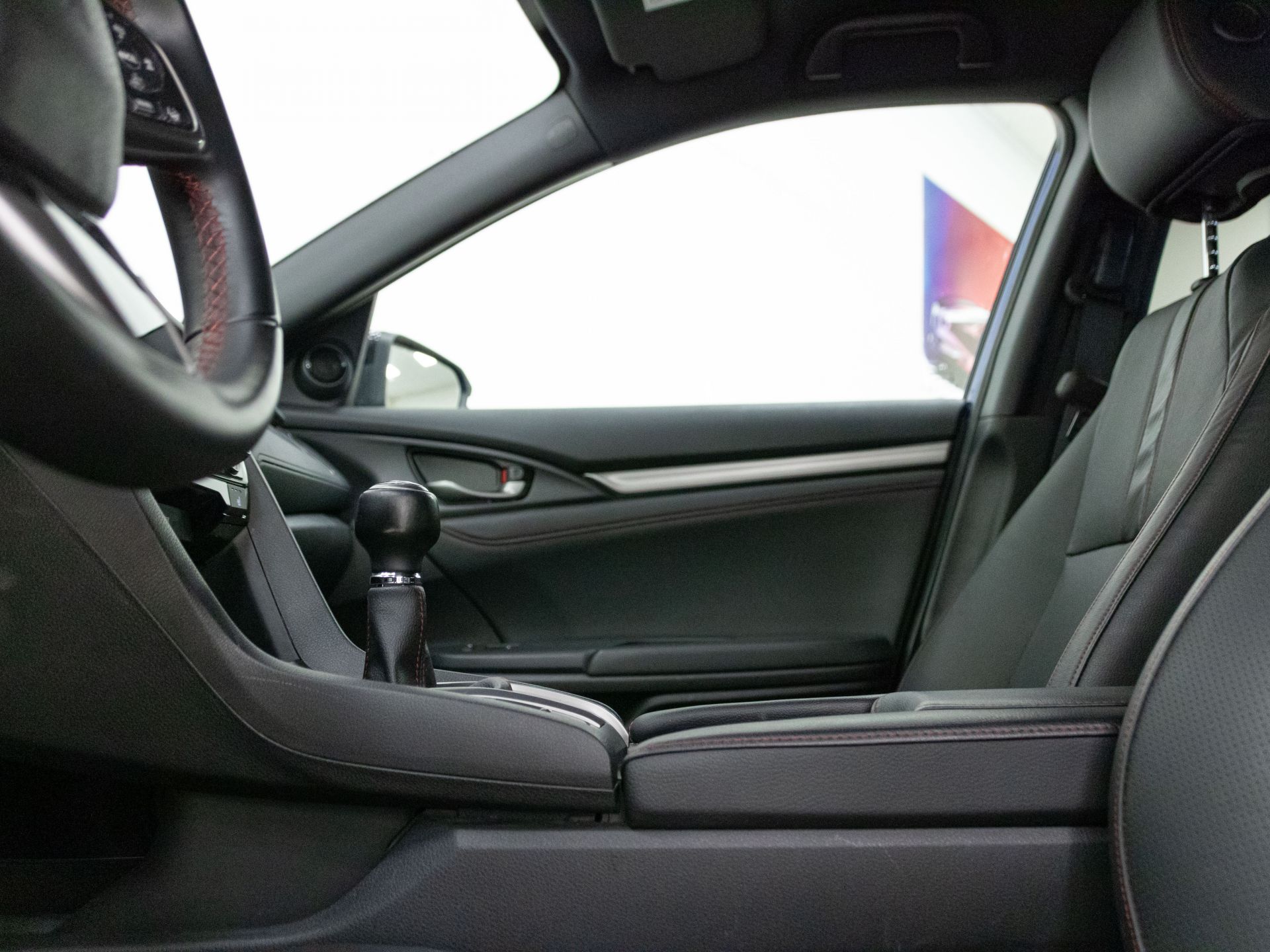 Honda Civic 1.0 I-VTEC TURBO ELEGANCE NAV