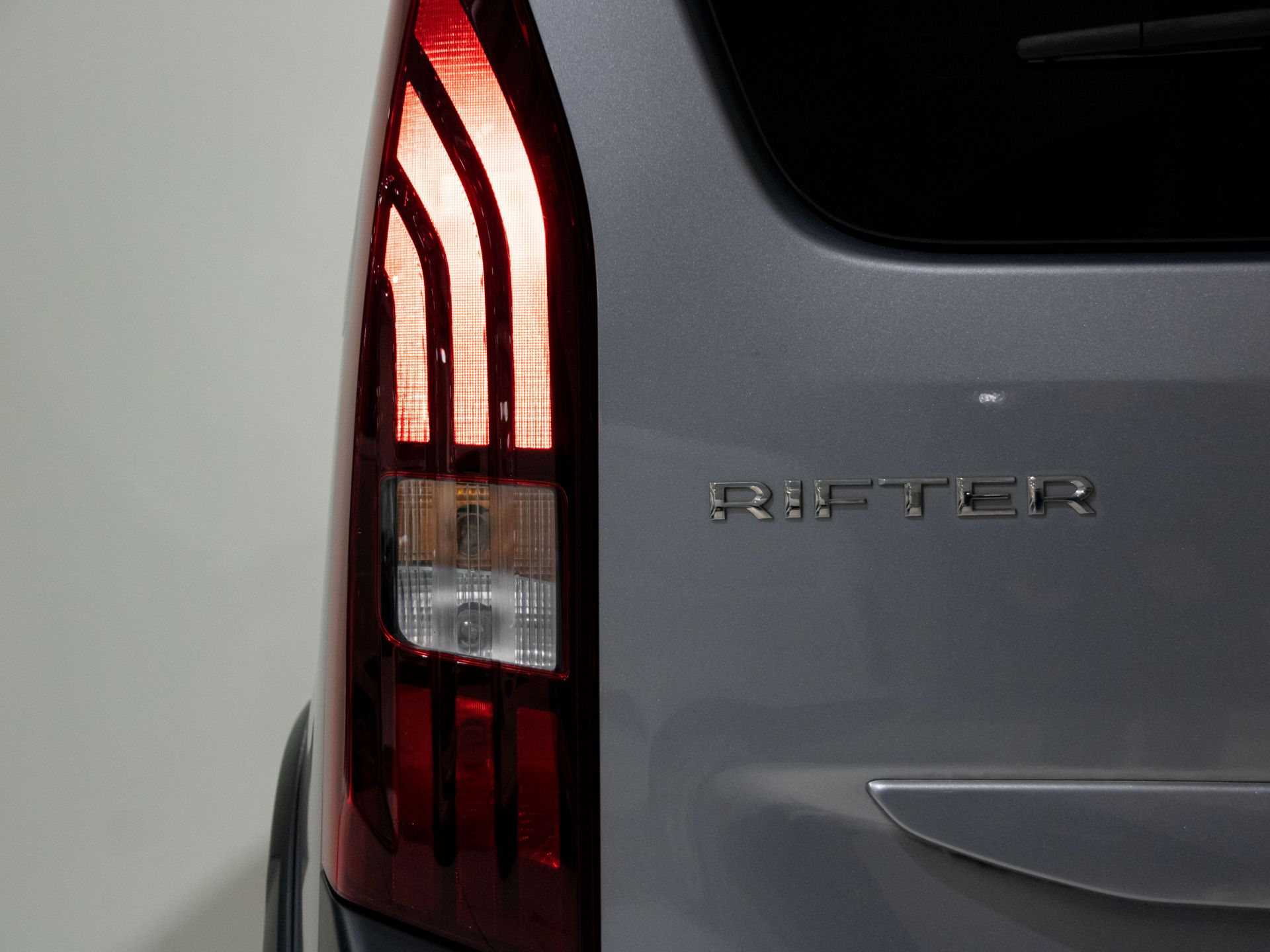 Peugeot Rifter GT Standard BlueHDi 96kW