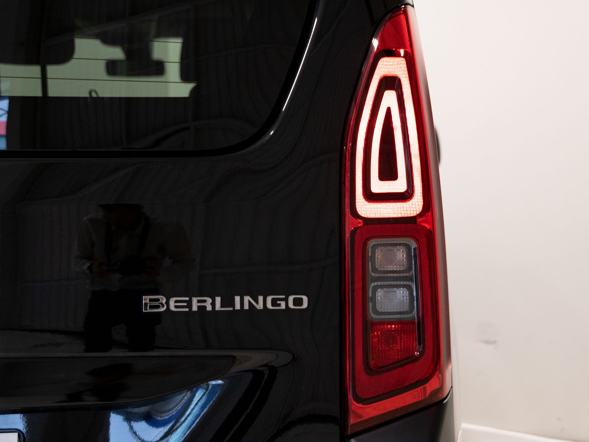 Citroen Berlingo Talla XL BlueHDi 100 SHINE