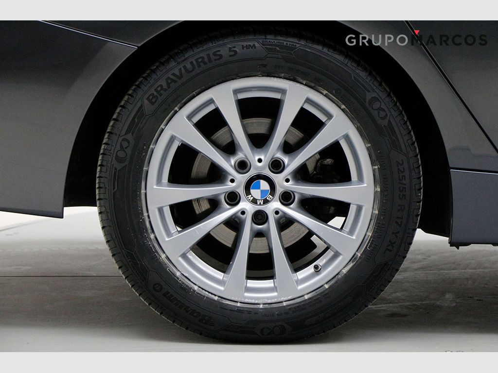 BMW SERIES 3 318d Gran Turismo