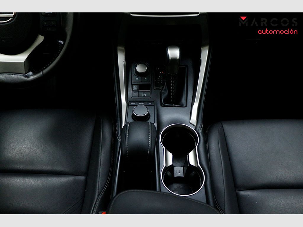 Lexus NX 2.5 300h Executive 4WD