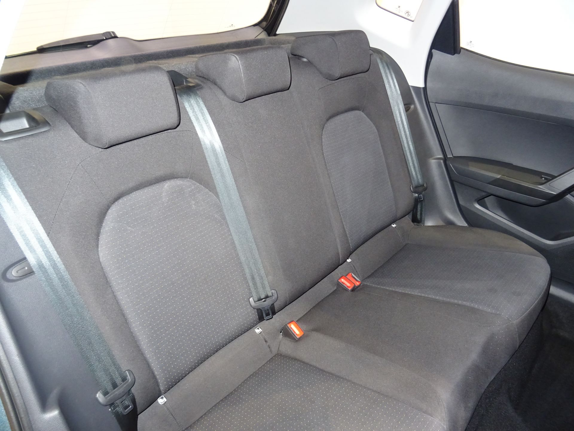 Renting SEAT Arona 1.0 TSI Style XL