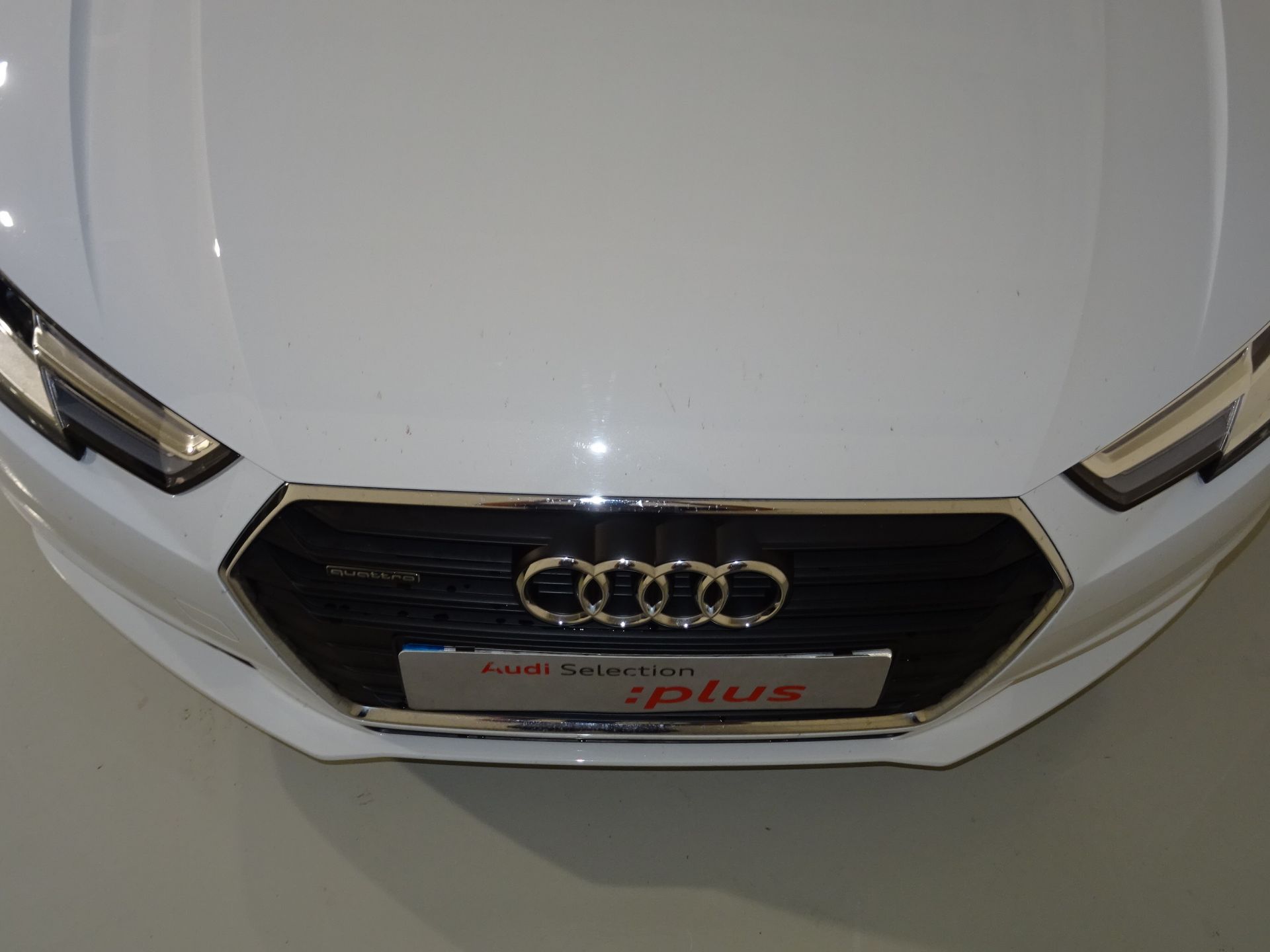 Audi A4 Avant Advanced 40 TDI 140kW quatt S tron