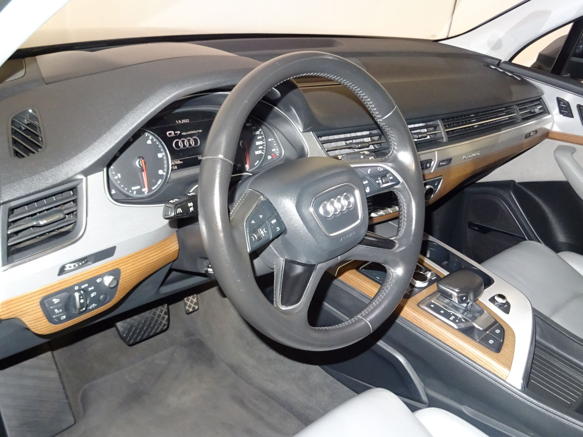 Audi Q7 3.0 TDI 272CV quattro tiptronic Sport