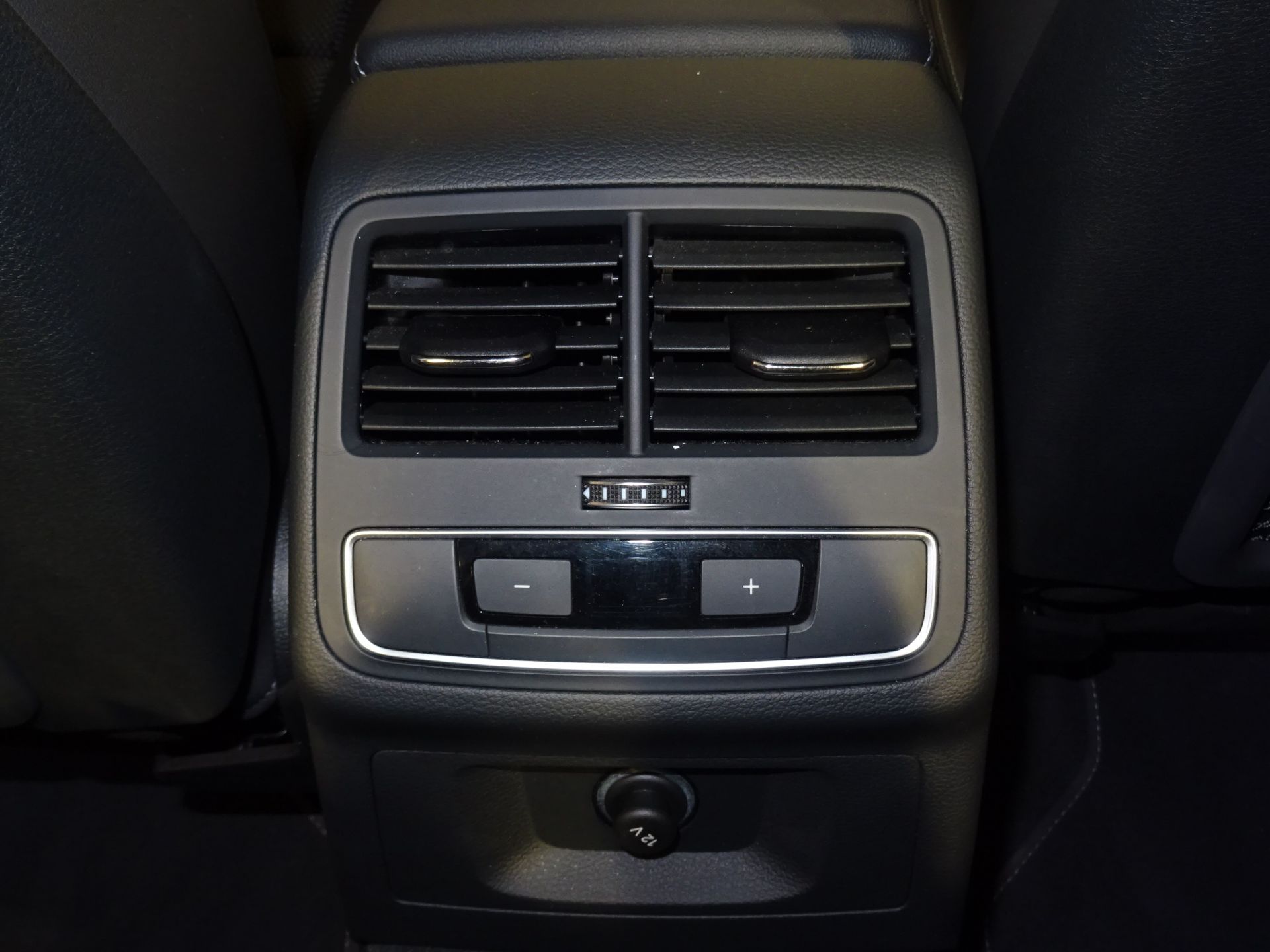 Audi A4 Avant S line 35 TDI 120kW S tronic