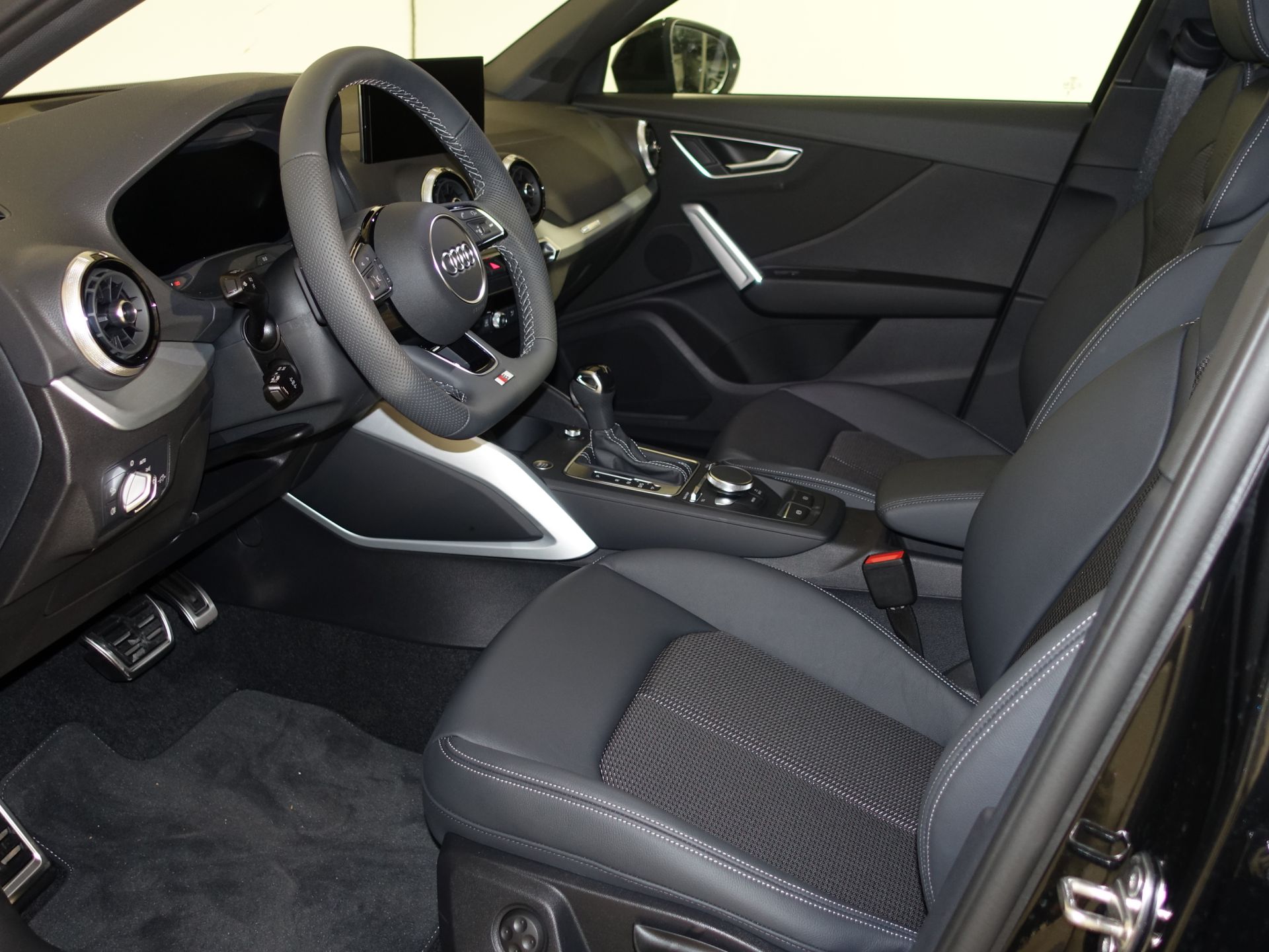 Audi Q2 Adrenalin 35 TDI 110kW (150CV) S tronic