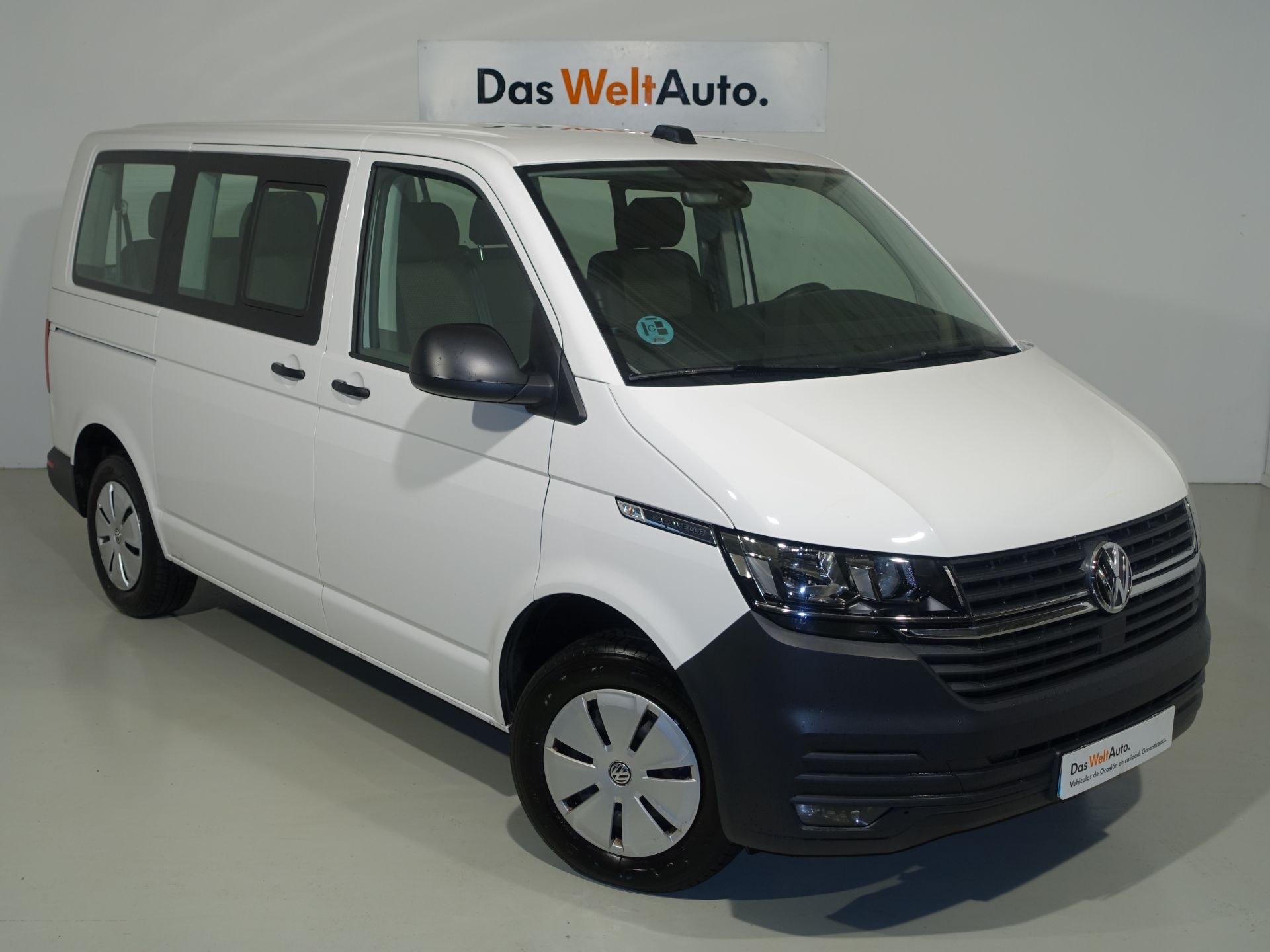 T6.1 Volkswagen Transporter 2.0 TDI 110 CV Batalla Corta 2024