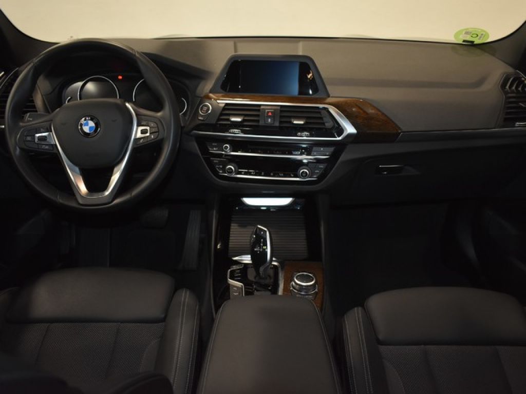 BMW X3 xDrive20d Business 140 kW (190 CV)