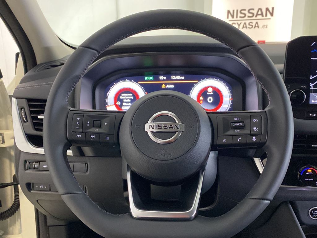 Nissan Qashqai NEW 1.3DIG-T 140CV 2WD MT MHEV E6D-F N-CONNECTA BITONO