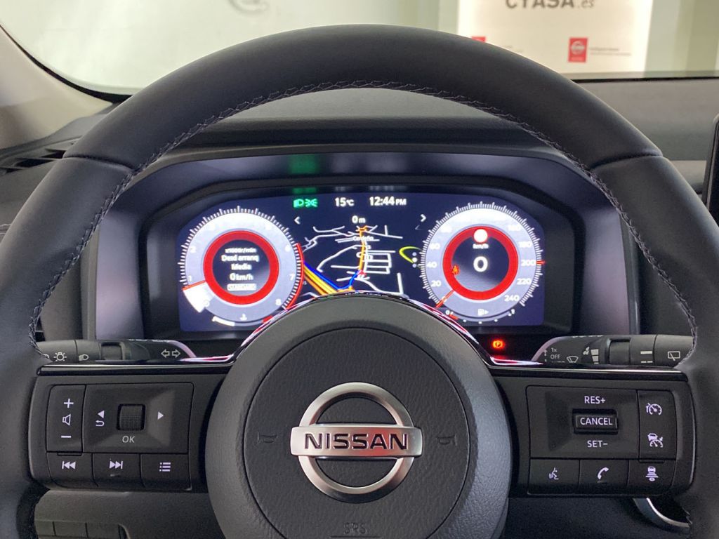 Nissan Qashqai NEW 1.3DIG-T 140CV 2WD MT MHEV E6D-F N-CONNECTA BITONO
