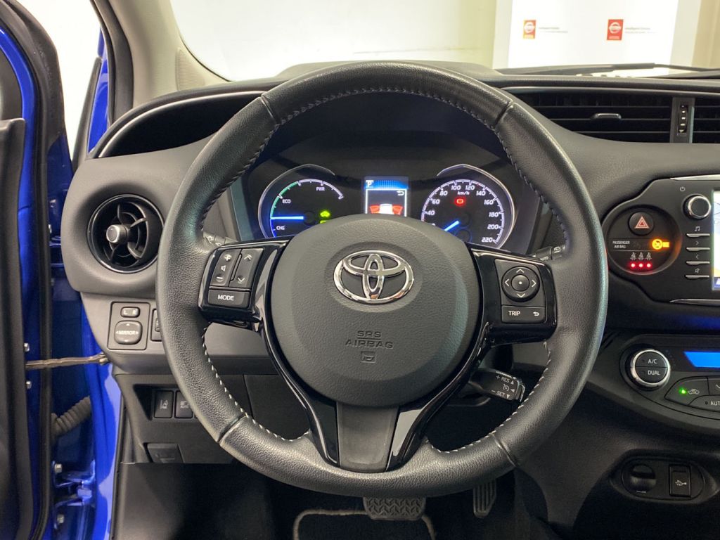 Toyota Yaris 1.5 VVT-I HYBRID FEEL AUTO 100 5P