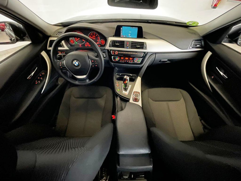 BMW Serie 3 318d Business 110 kW (150 CV)