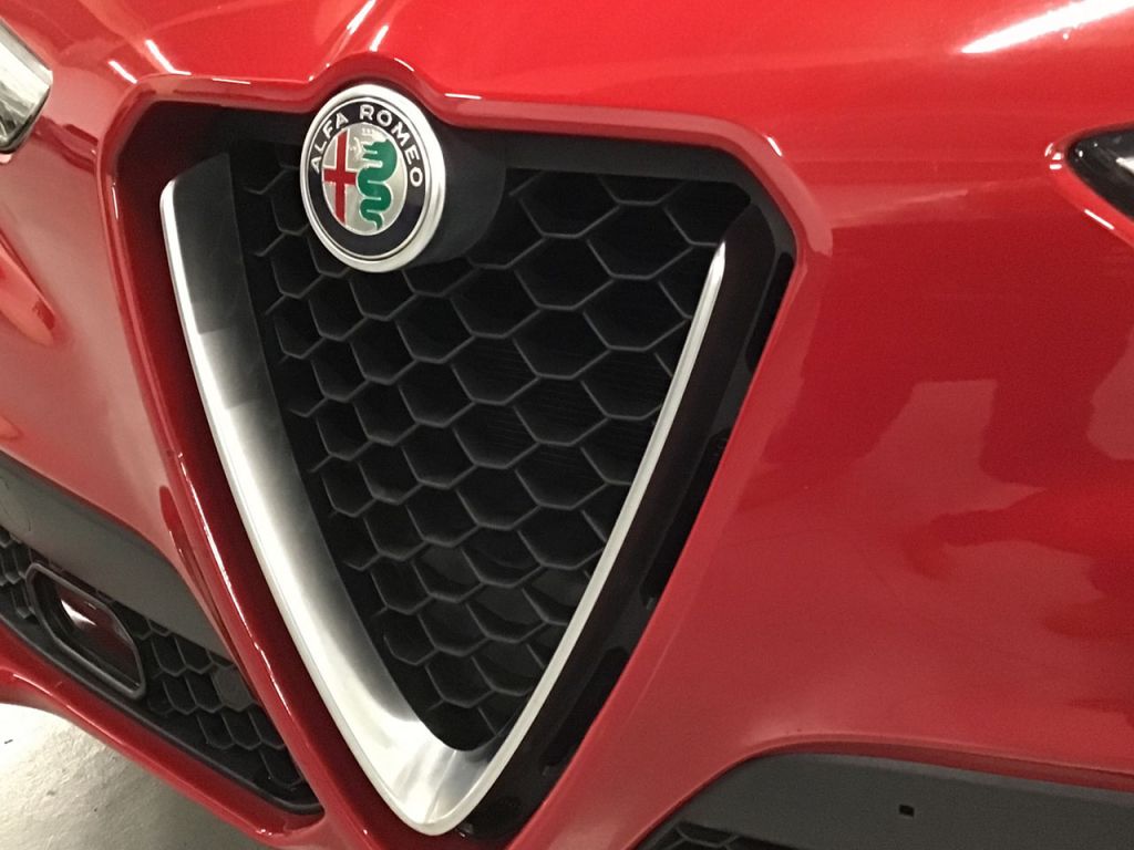 Alfa Romeo Stelvio 2.2 D TURBO 110KW STELVIO AUTO RWD 150 5P