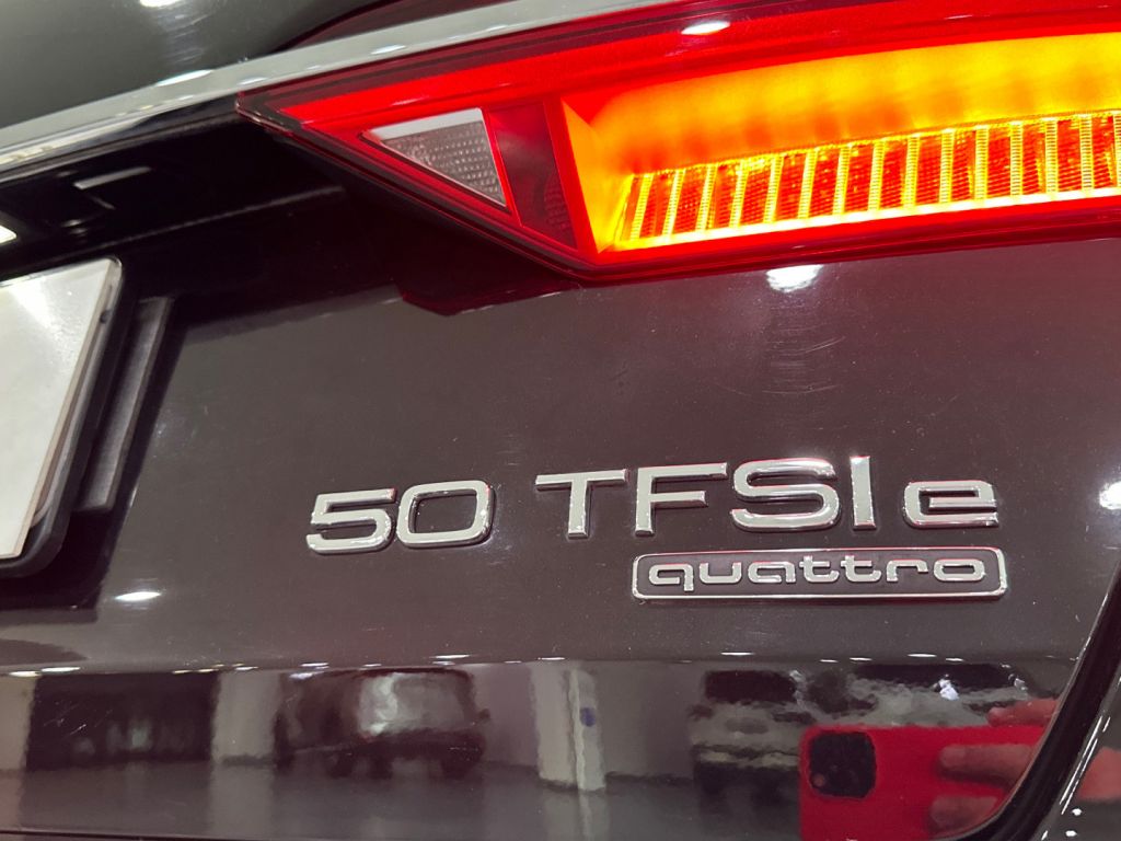 Audi A6 2.0 50 TFSI E QUATTRO S TRONIC 299 4P