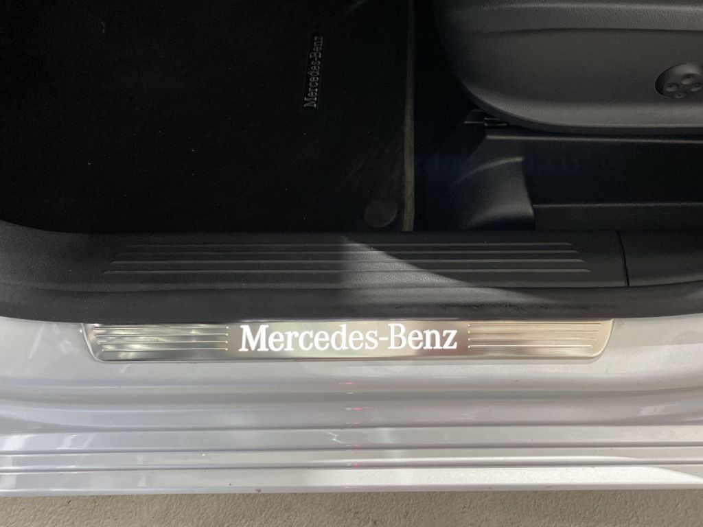 Mercedes Benz Clase B 1.3 B 200 163 5P