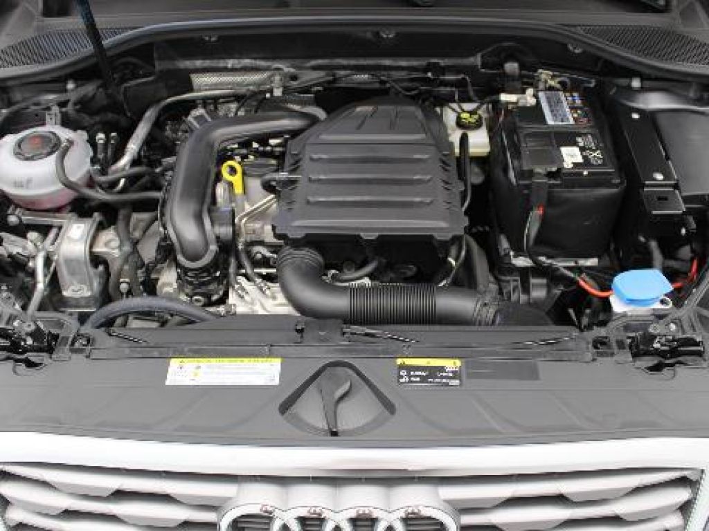 Audi Q2 sport 30 TFSI 85 kW (116 CV)