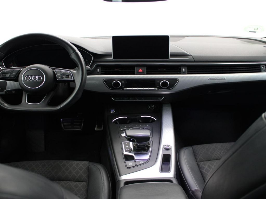 Audi A4 design edition 2.0 TDI quattro 140 kW (190 CV) S tronic