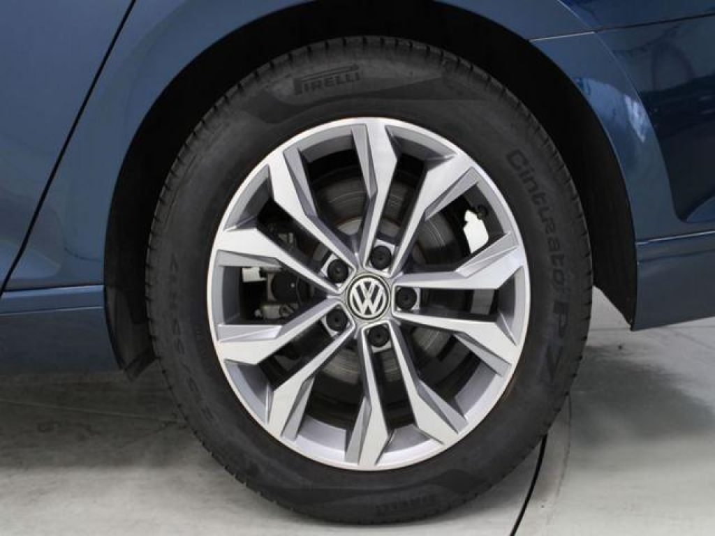 Volkswagen Passat Executive 1.5 TSI 110 kW (150 CV)