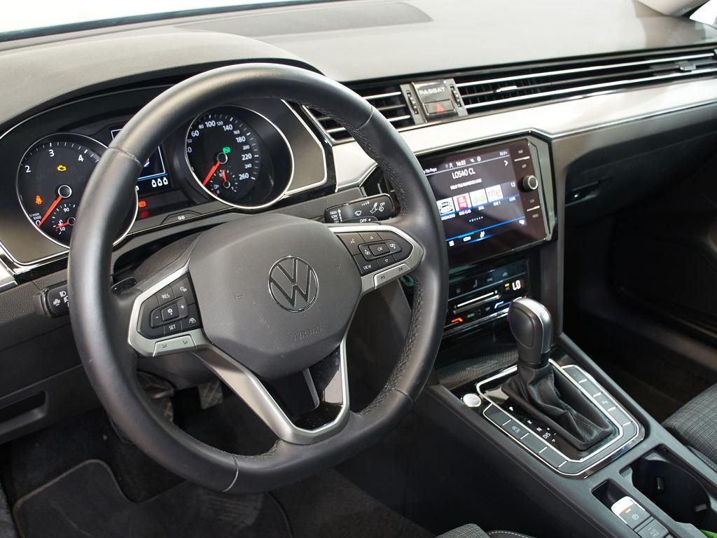 Volkswagen Passat Executive 2.0 TDI 90 kW (122 CV) DSG