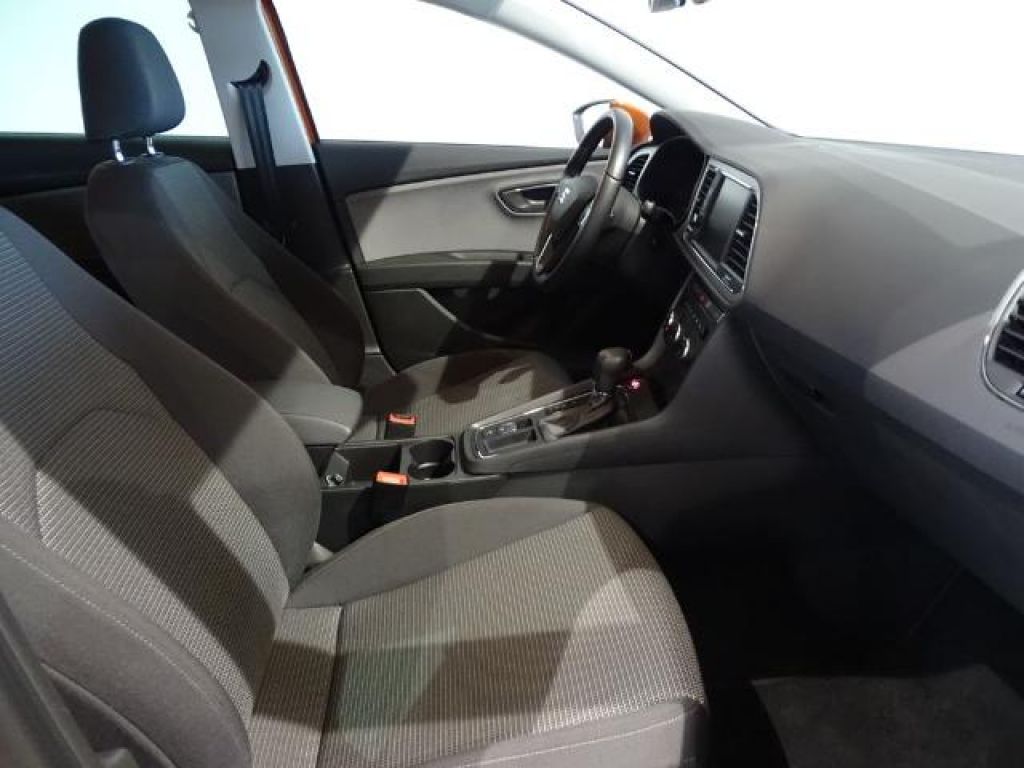 SEAT Leon 1.6 TDI S&S Style DSG 85 kW (115 CV)