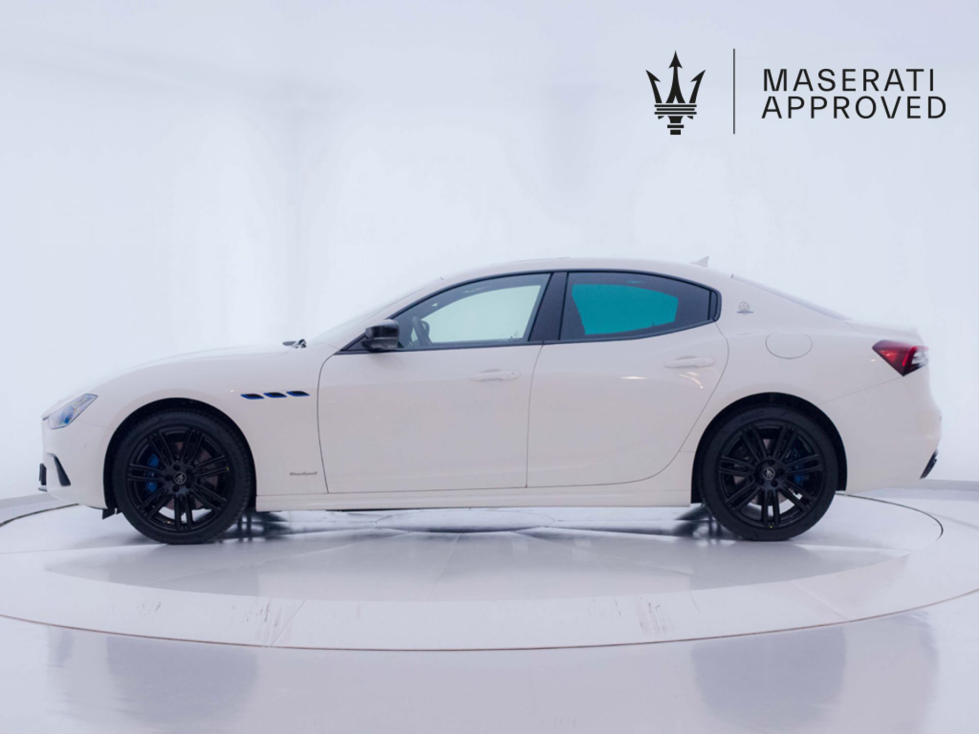 Maserati Ghibli GranSport 2.0 L4 Hybrid-Gasolina