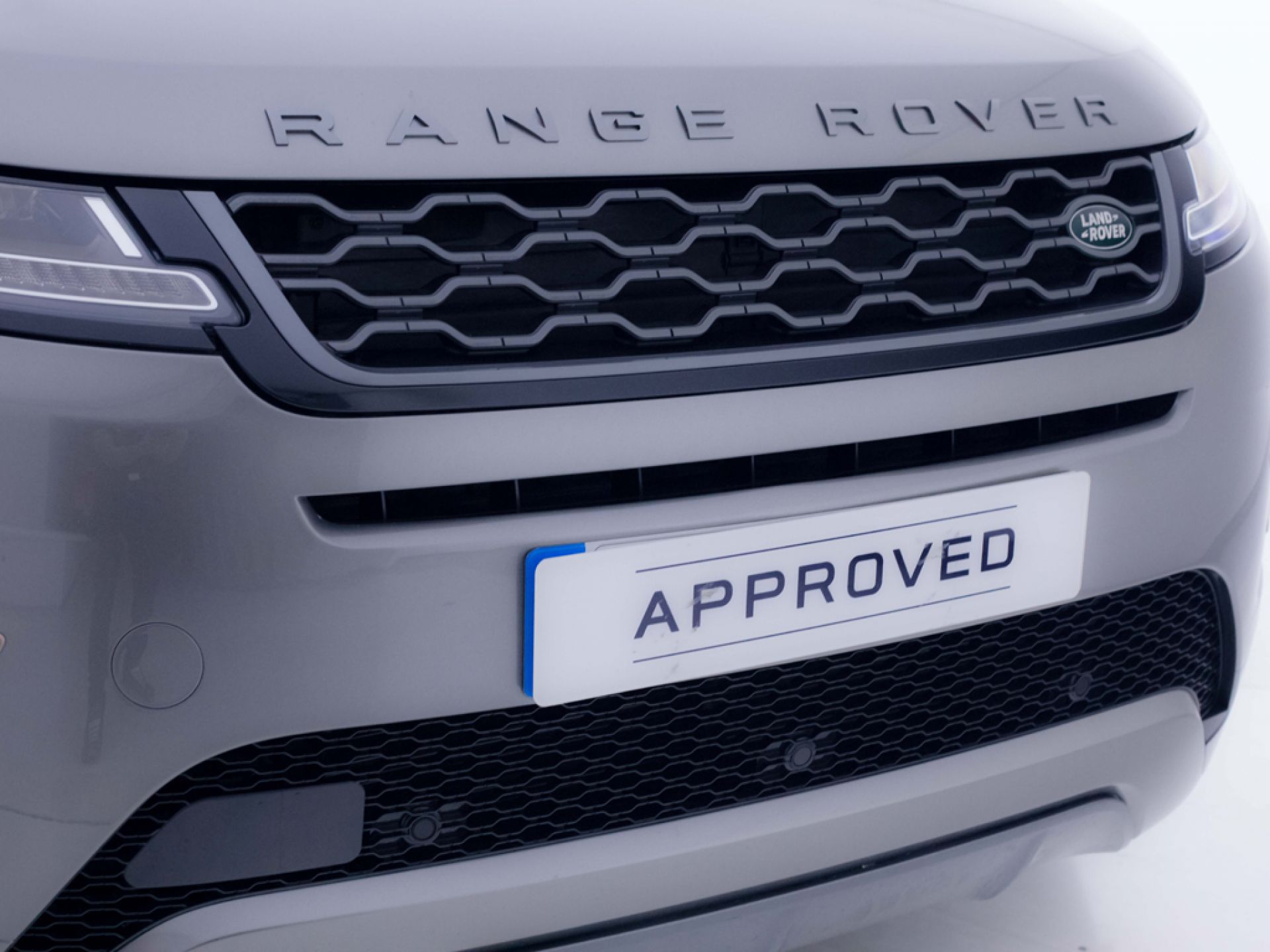 Land Rover Range Rover Evoque 2.0 D150 R-Dynamic S AUTO 4WD