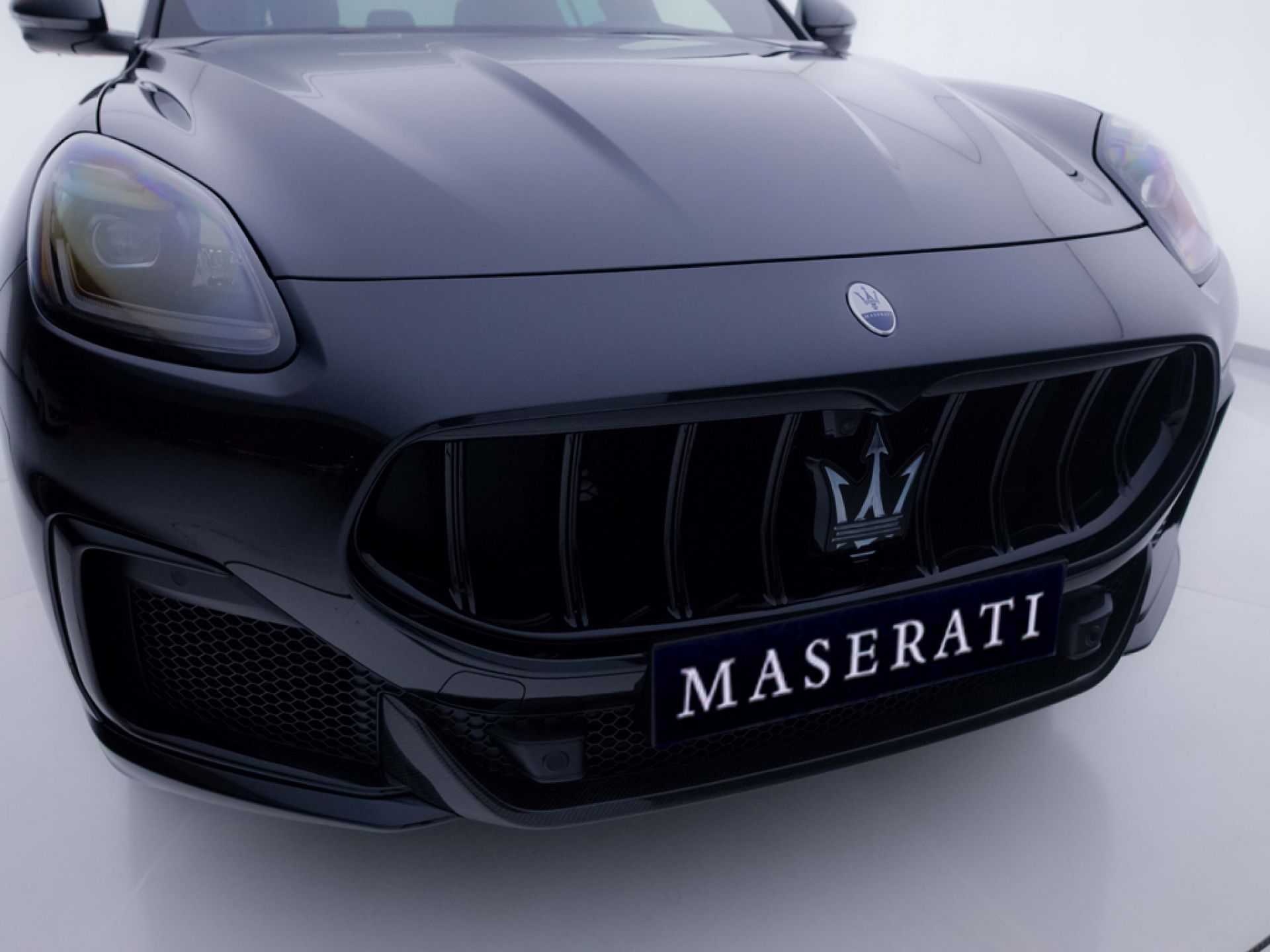 Maserati Grecale Trofeo V6 530CV AWD