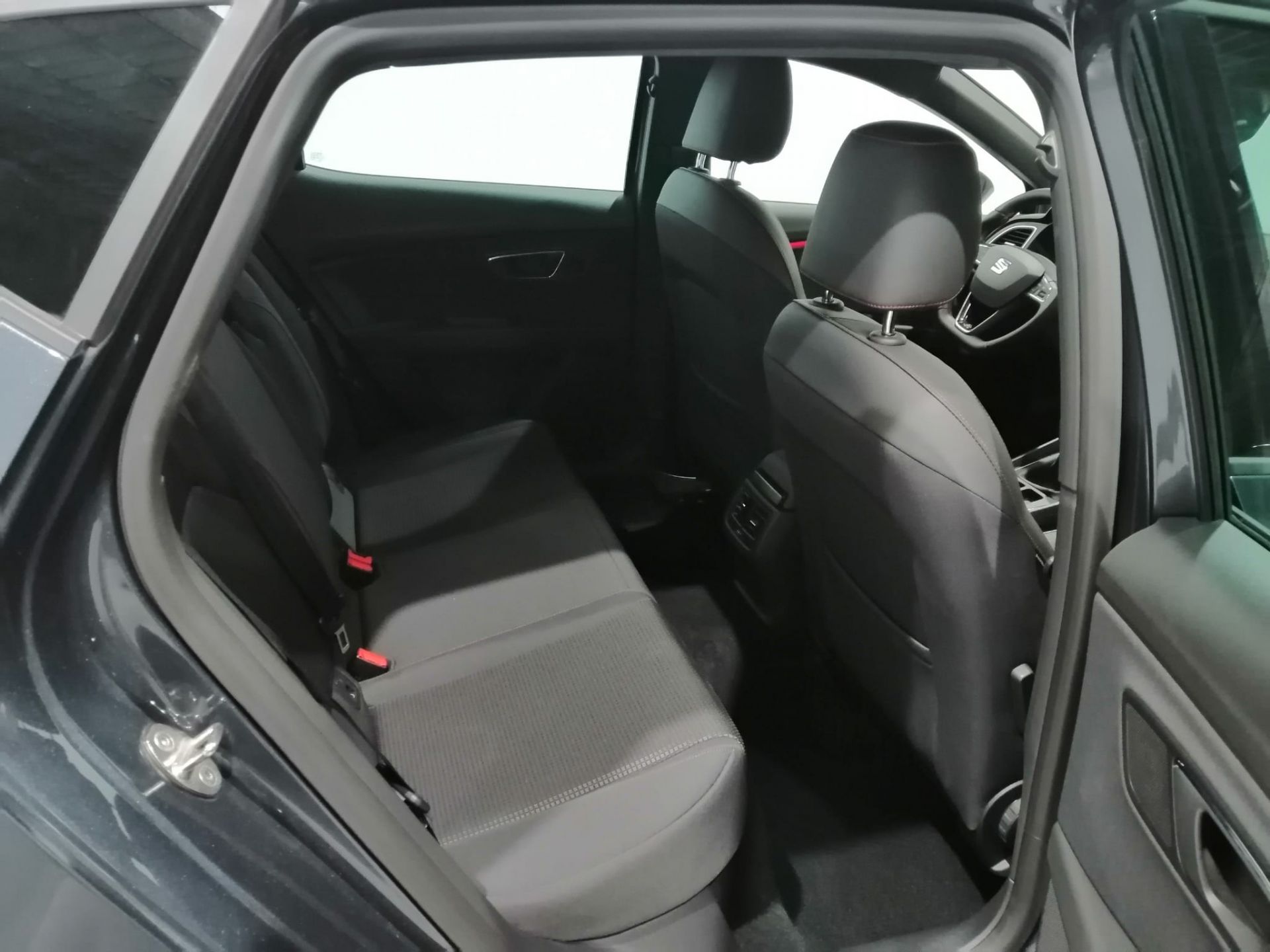 SEAT Leon 1.5 TGI 96kW (130CV) S&S FR Edition Plus