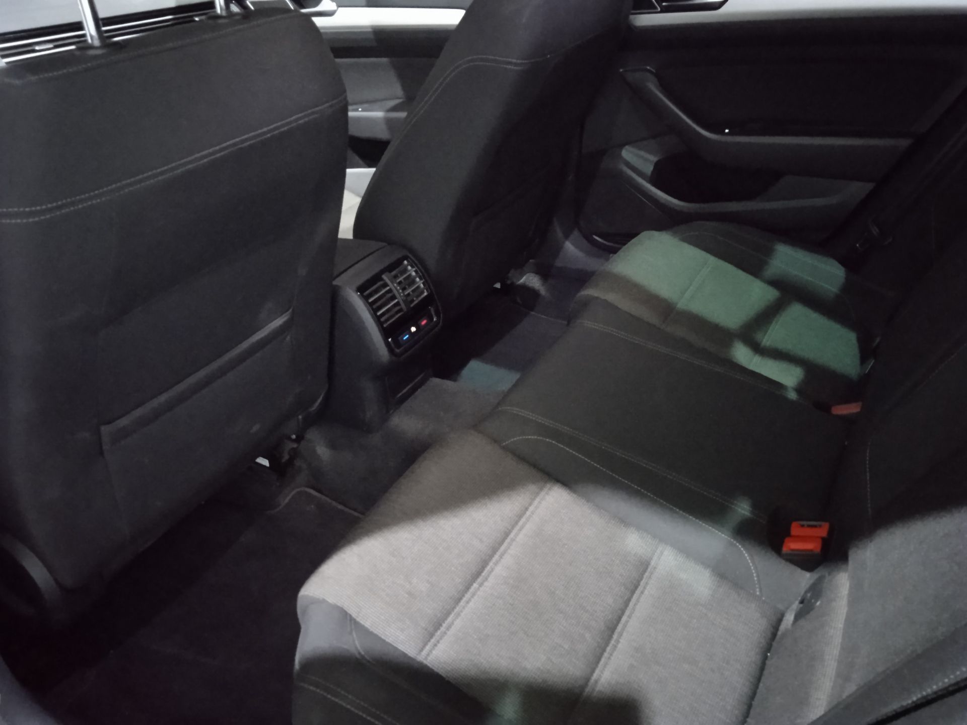 Volkswagen Passat Advance 2.0 TDI 110kW(150CV) BMT