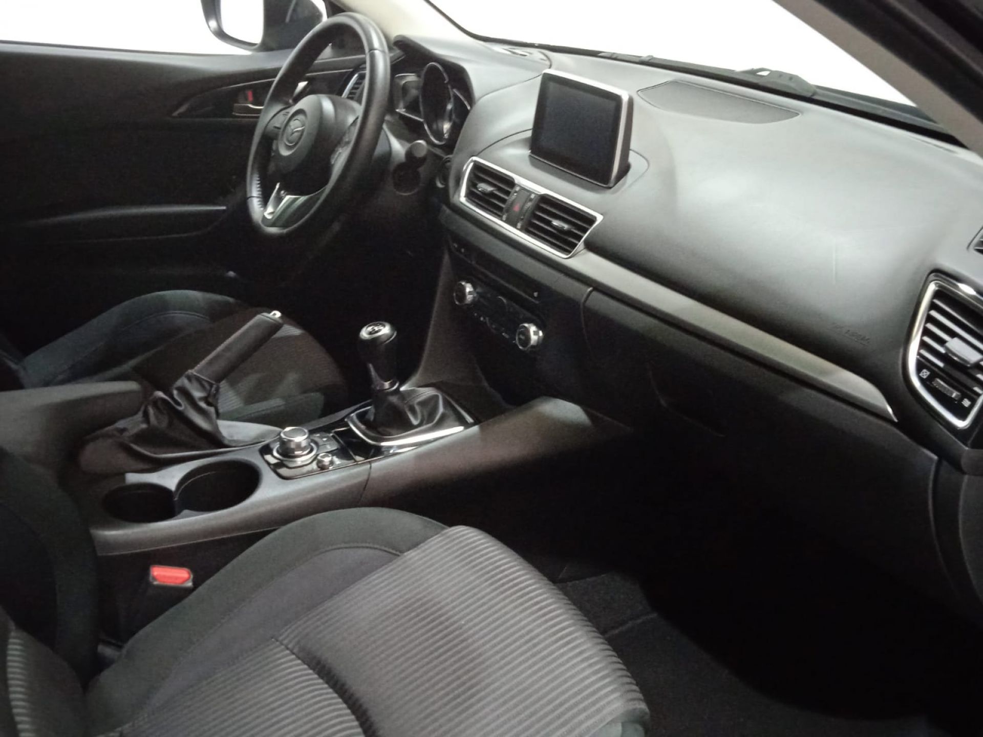 Mazda 3 2.2 DE 150 MT Luxury Safety SDN