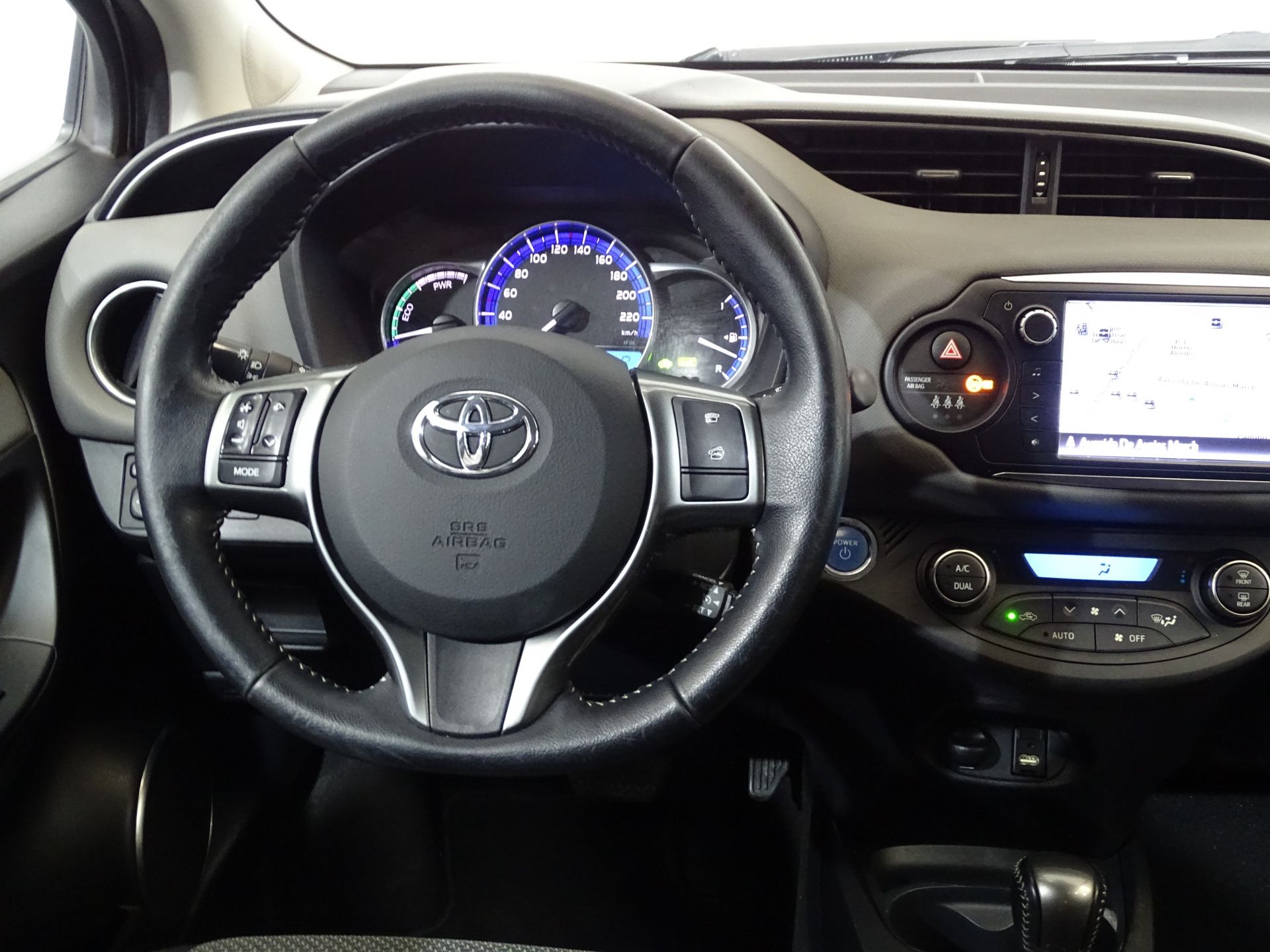 Toyota Yaris Hybrid Active
