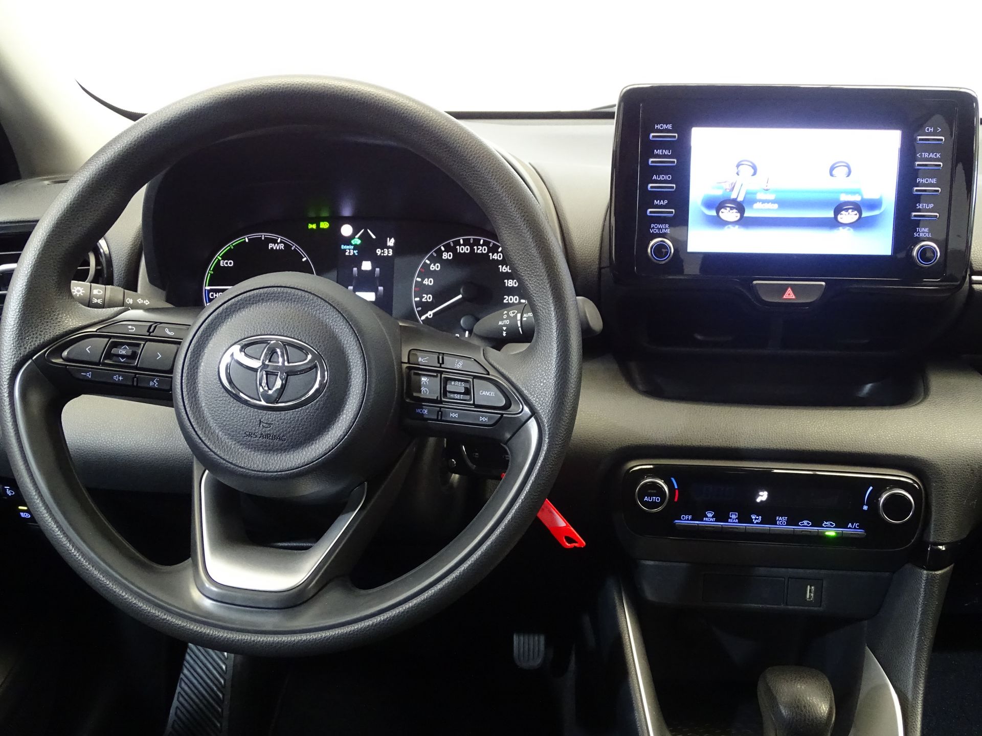 Toyota Yaris 1.5 120H Business Plus
