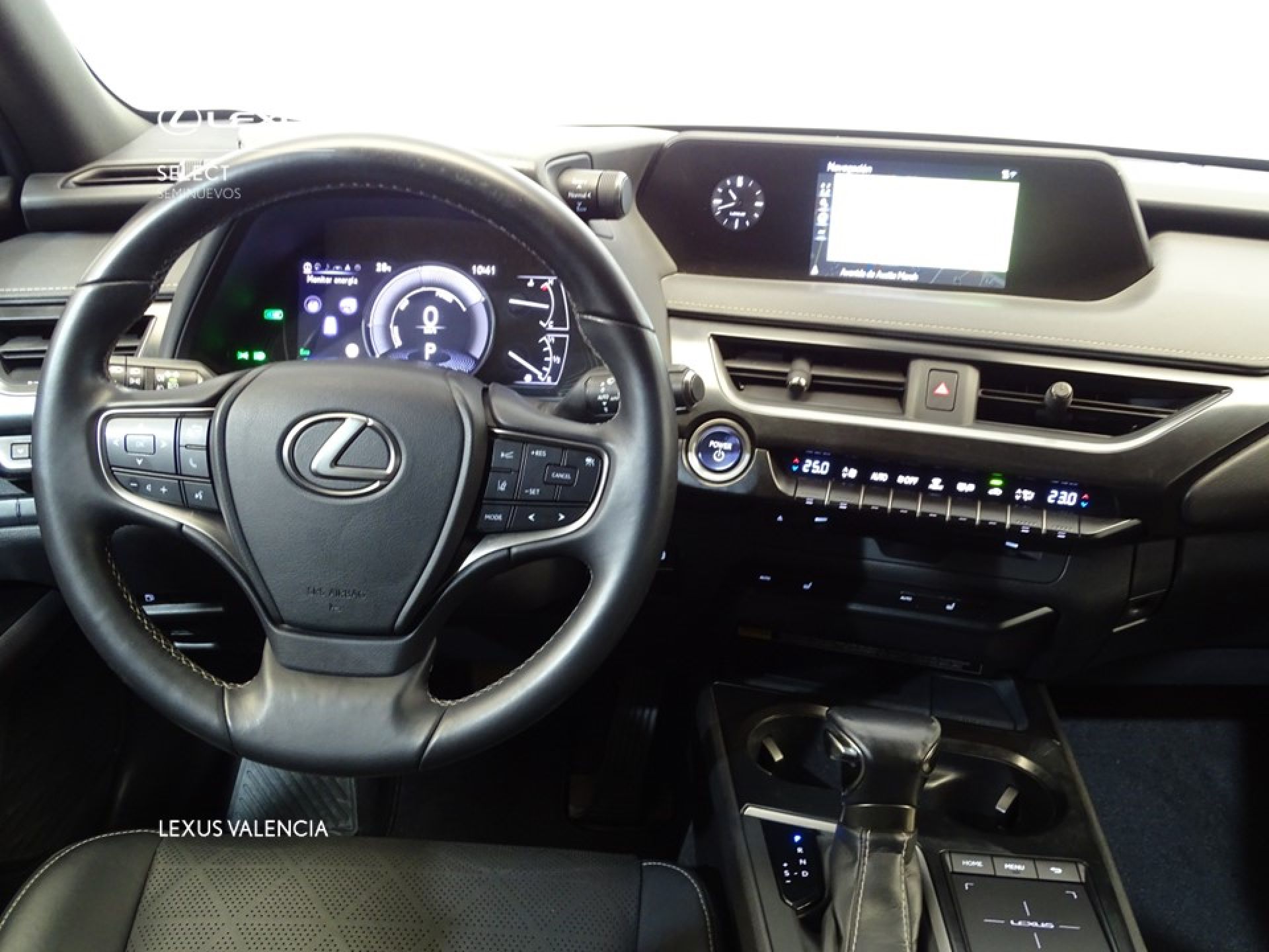 Lexus UX 2.0 250h Executive Navigation