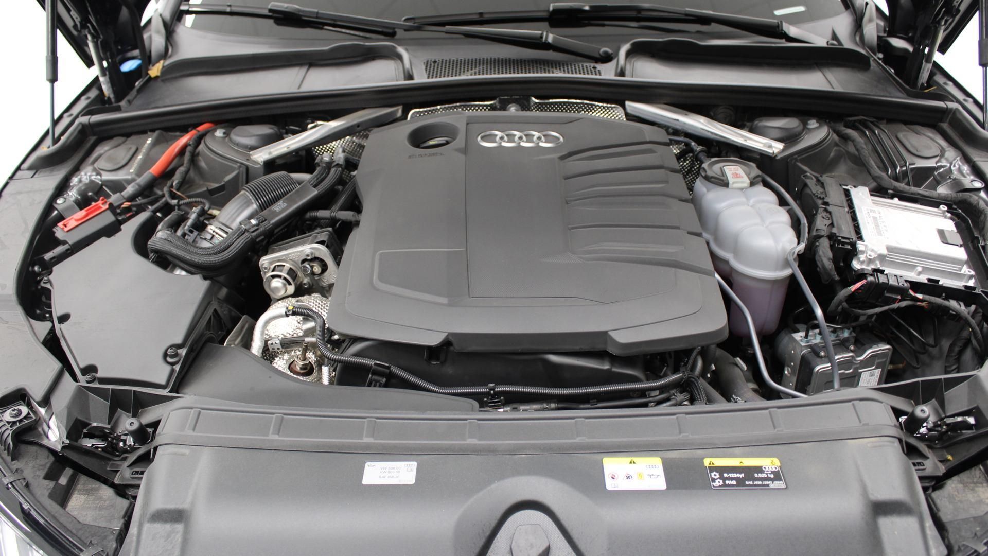 Audi A4 Advanced 30 TDI 100 kW (136 CV) S tronic